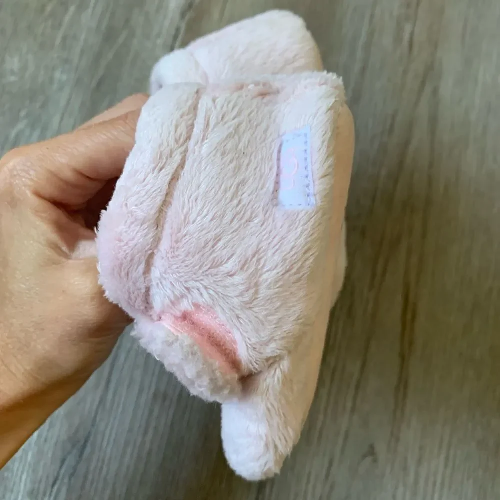 Baby Uggs Slippers Bunny Furry Slippers Light Pink White Size 4 5 Infant Baby